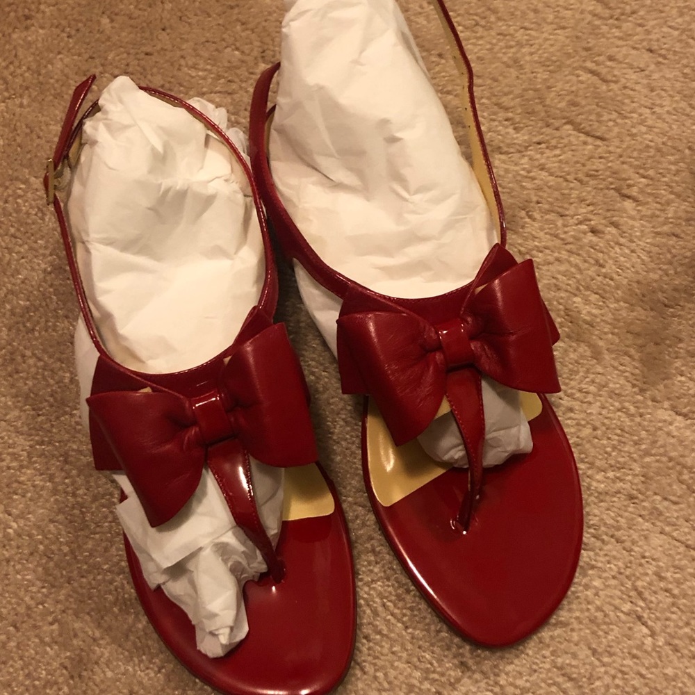 Women’s t-strap sandal - Picture 2 of 4